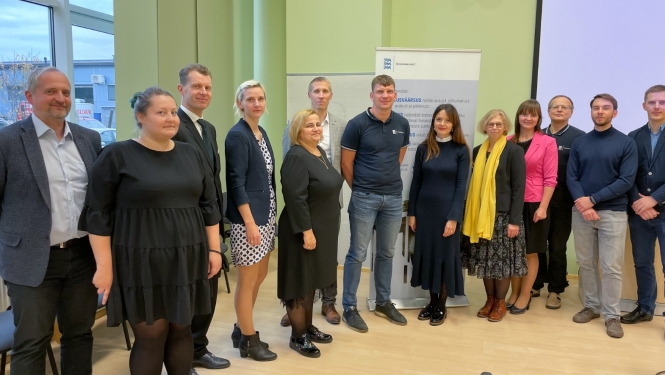 Kopbilde ar VVD un Igaunijas Vides pārvaldes delegācijām