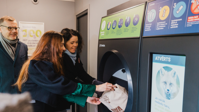 Darbību uzsāk Latvijā pirmais beramtaromāts