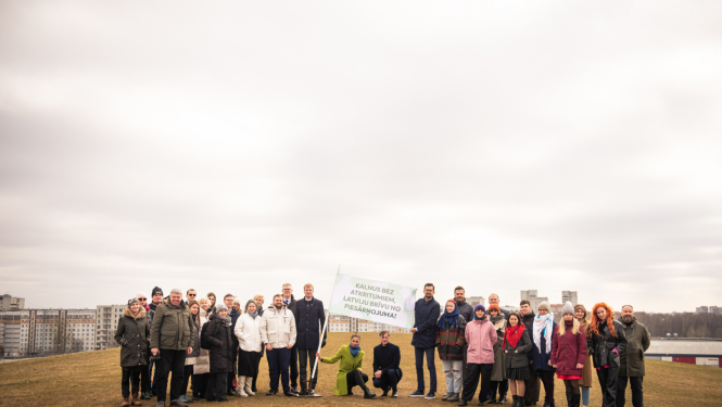 VVD piedalās "Zaļajā tūrē", kas iepazīstina ar Rīgas vides problēmām un risinājumiem