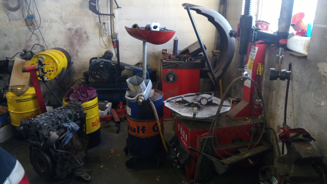 Foto no nelikumīga autoservisa