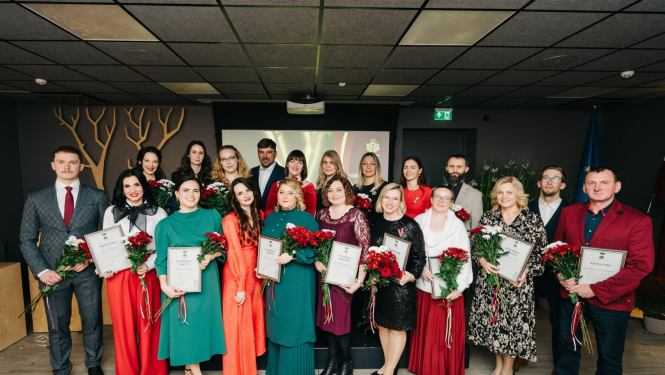 Par nozīmīgu ieguldījumu vides aizsardzībā 2023.gadā svinīgā ceremonijā godināti VVD darbinieki
