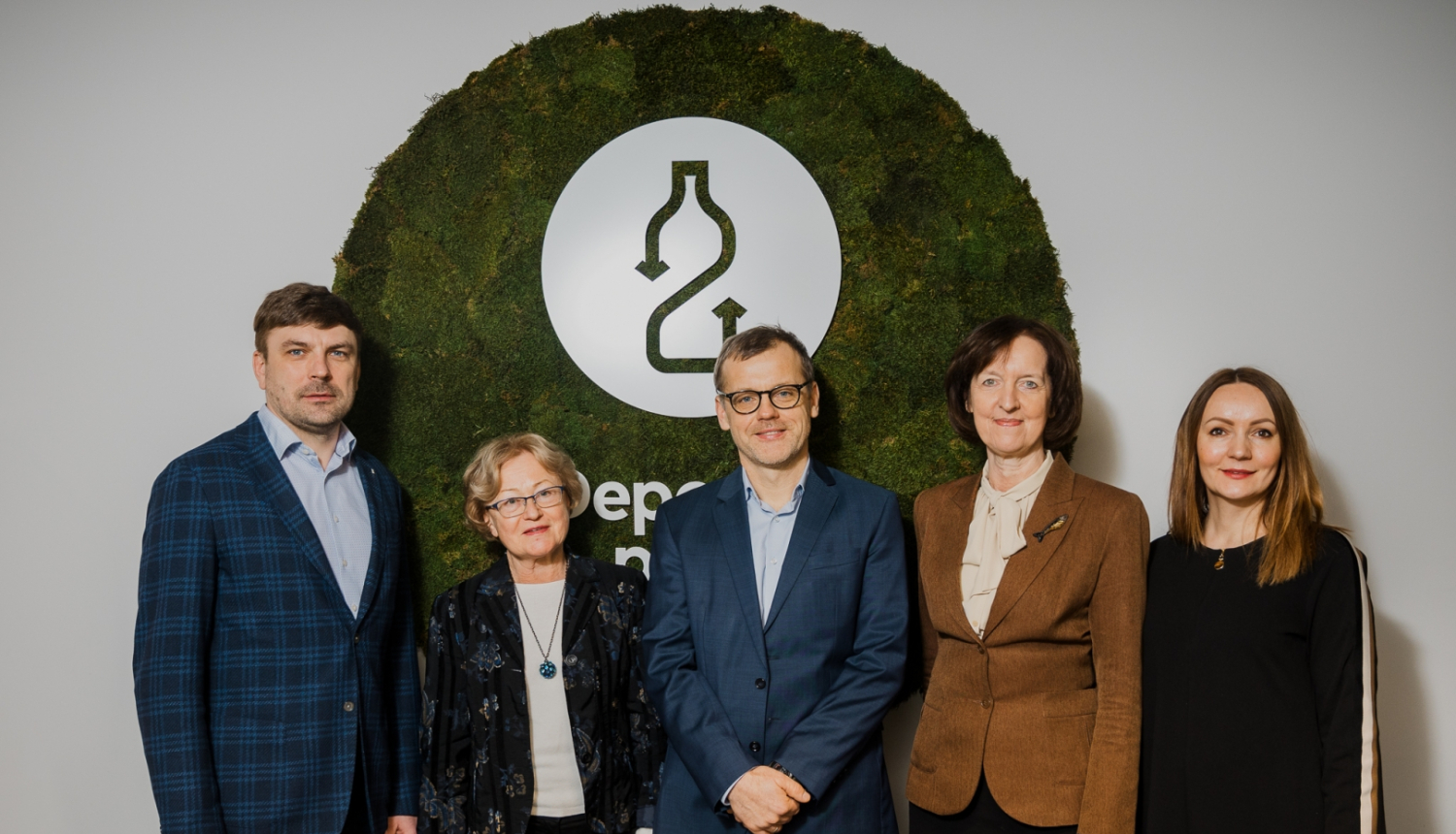 VVD un VARAM apmeklēja DIO iepakojumu uzskaites un šķirošanas centru